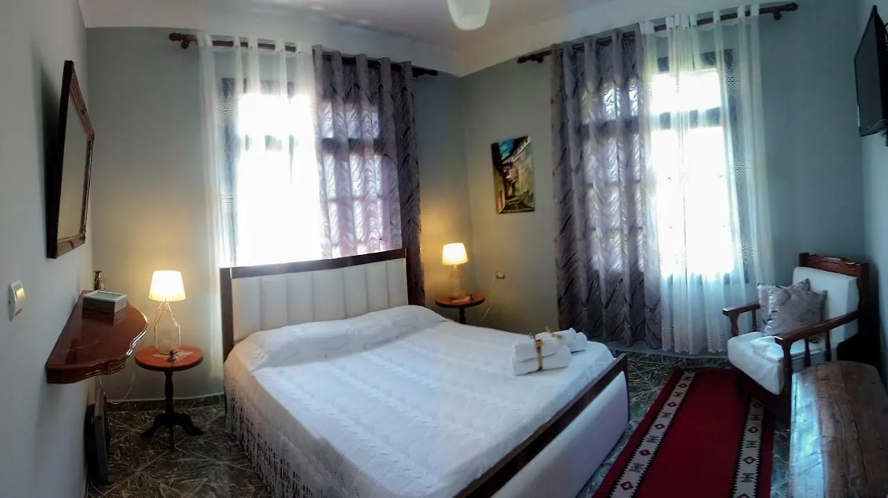 Villa Mishel Berat 0*,  Arnavutluk
