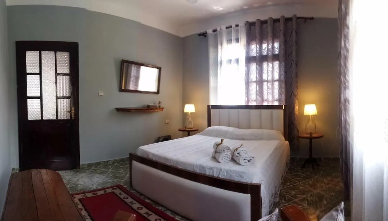 Villa Mishel Berat 0*,  Arnavutluk