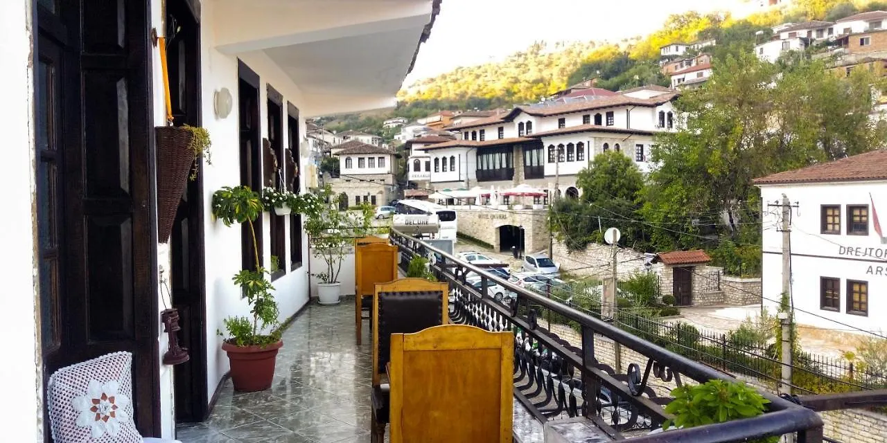 Villa Mishel Berat 0*,  Arnavutluk