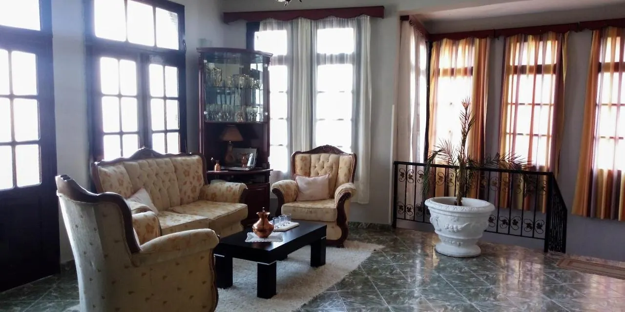 Konukevi Villa Mishel Berat