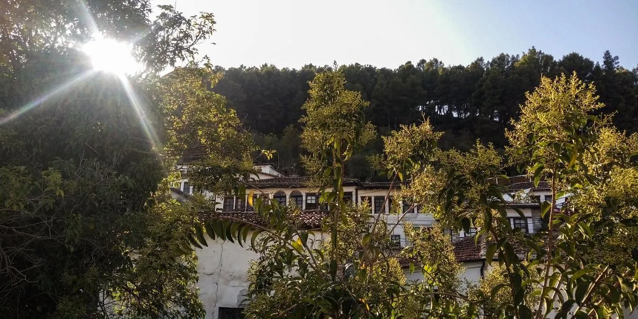 Konukevi Villa Mishel Berat